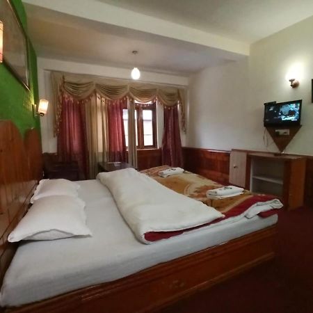 Hotel Him View 马拉里 外观 照片