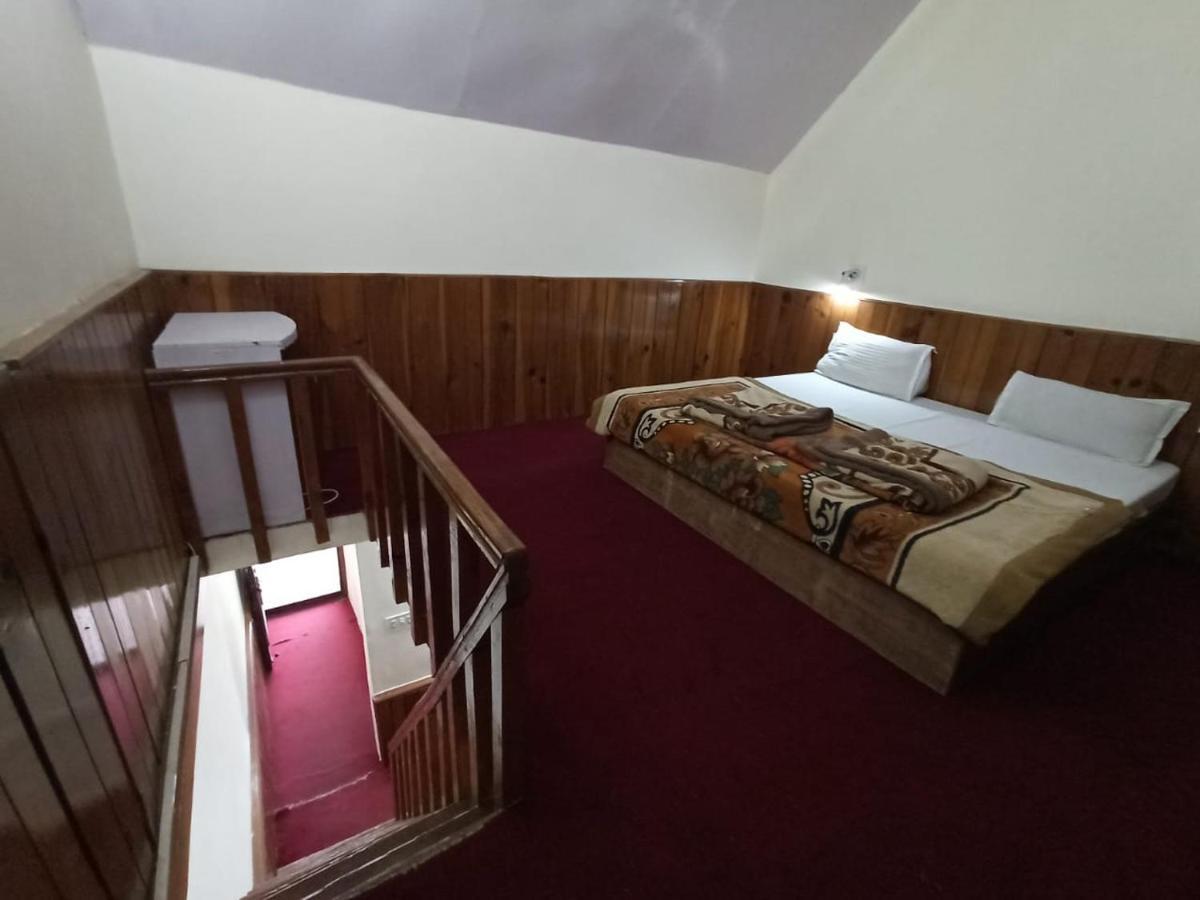 Hotel Him View 马拉里 外观 照片