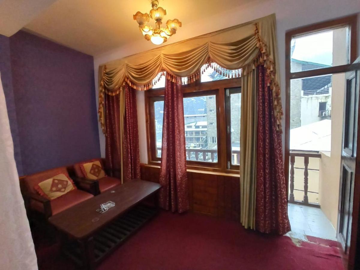 Hotel Him View 马拉里 外观 照片